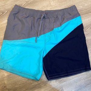 Men’s (2XL) island passport swim trunks